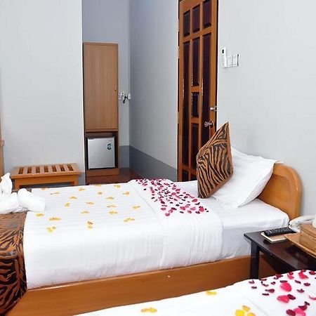 Royal Tulip Hotel Mandalay Exterior foto