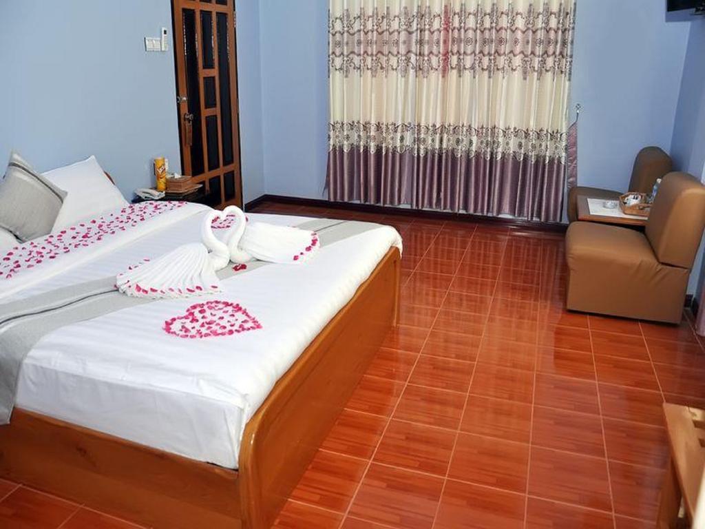 Royal Tulip Hotel Mandalay Exterior foto