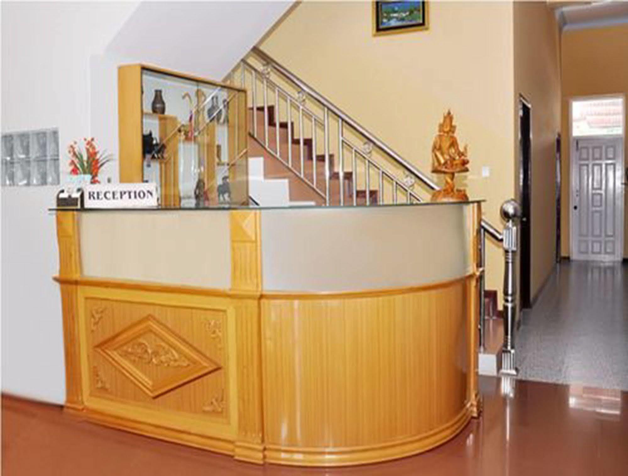 Royal Tulip Hotel Mandalay Exterior foto